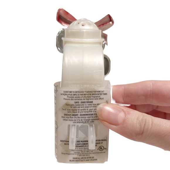 Bath & Body Works Wallflowers Sleigh Bells Bow Red Gold Silver Christmas Holiday - Picture 6 of 15